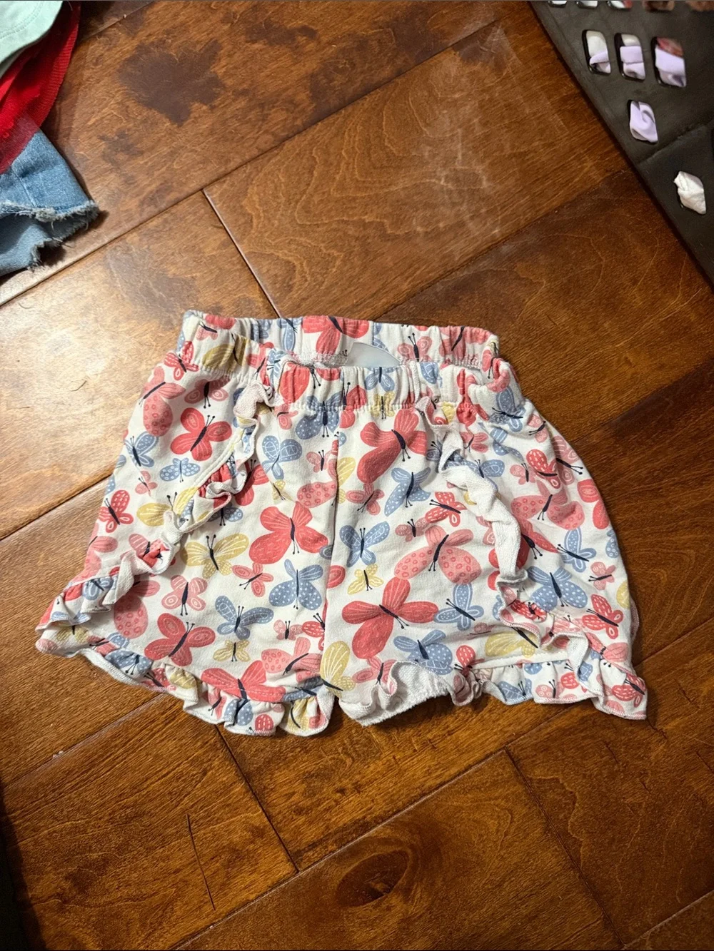 10 girl shorts ! All 5T